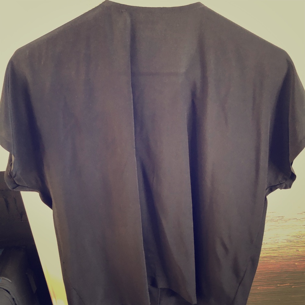 Hunter Bell Black Top